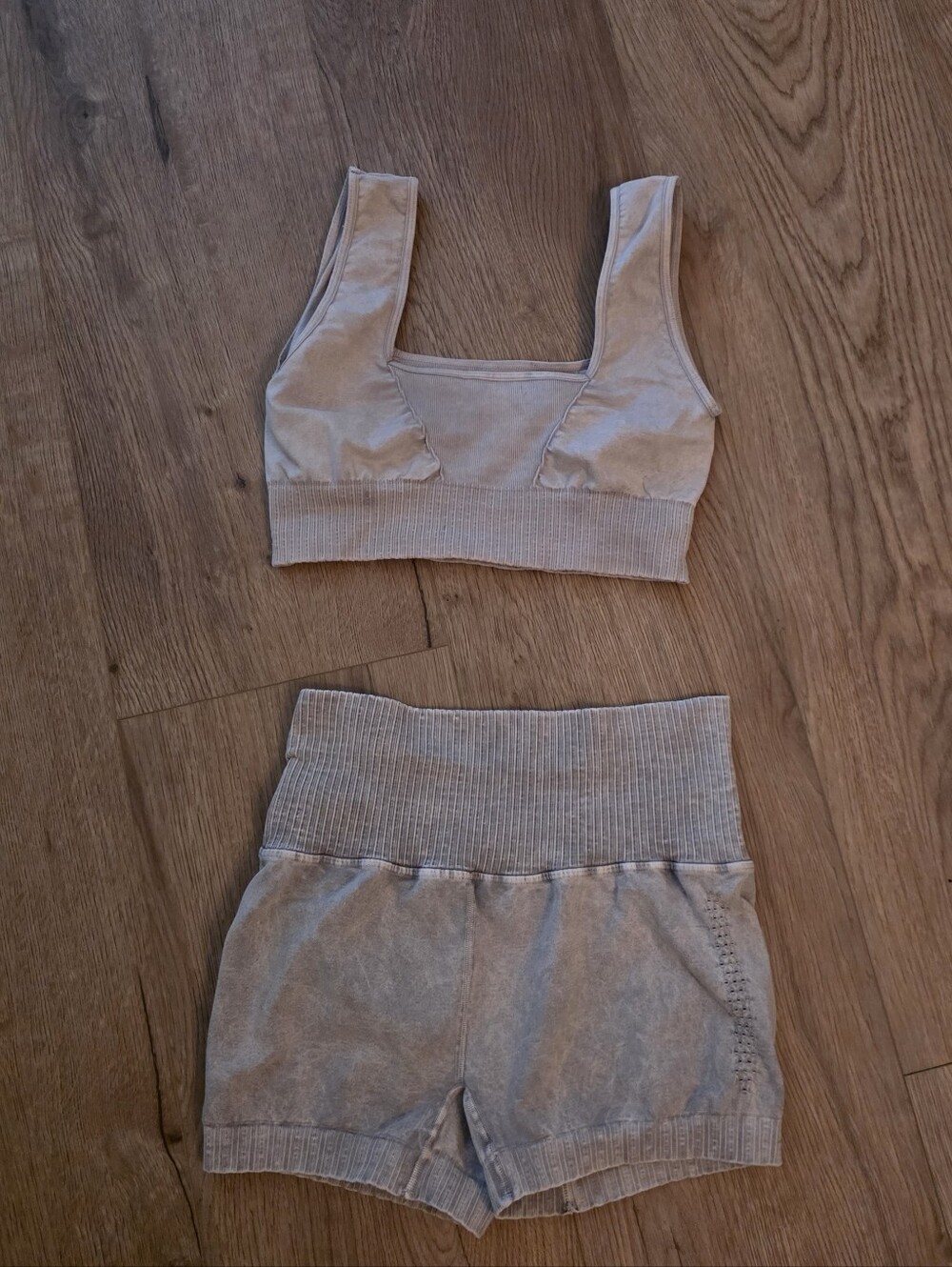 NWOT Free People movement good karma running set Size M/ L Sports bra and shorts